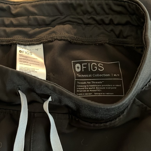 Figs Scrub Set - Picture 8 of 9